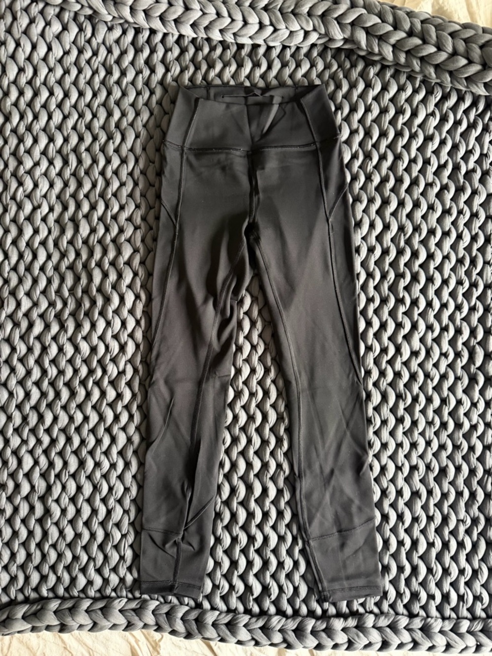 Lululemon In Movement Tight - Picture 12 of 12